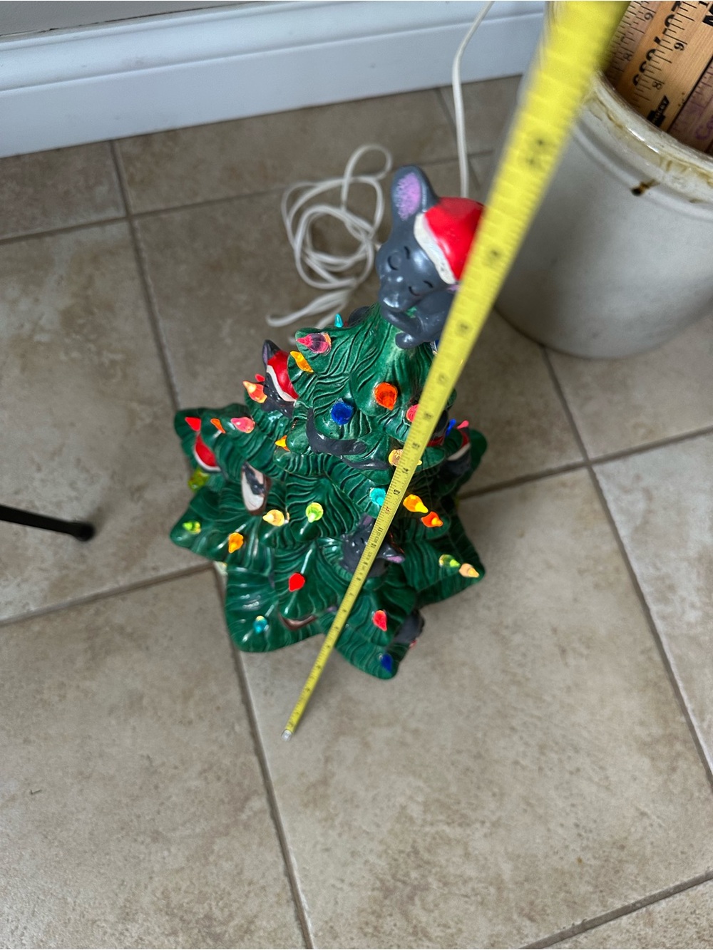 Vintage ceramic painted Christmas tree light rare with mice - Picture 7 of 11